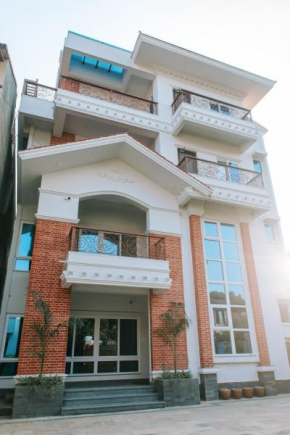 2BHK Serviced Apartment at heart of city